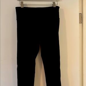 Athleta Salutation 7/8 Tight with powervita fabric